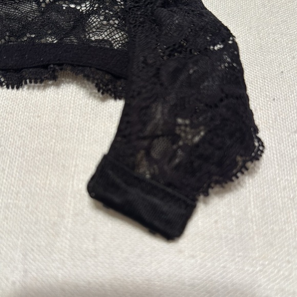 ✨ Victoria’s Secret Dream Angels Push-Up Bra – Size 36C - Picture 11 of 11